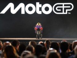 Medali Juara Jorge Martin dan Logo Baru MotoGP