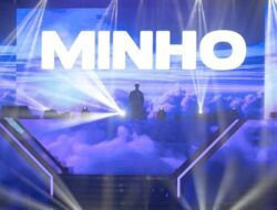 Minho SHINee Guncang Panggung HUT Transmedia dan Janji Kembali