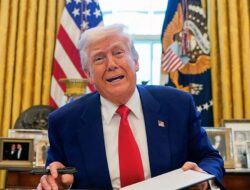 Demokrat Nilai 100 Hari Trump: Kegagalan Besar