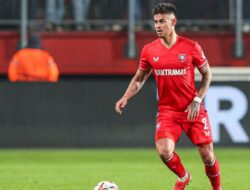 Hilgers Dikritik, Liverpool Digulung Brighton