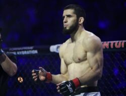 Islam Makhachev Ngamuk Dibilang Cemen Takut Ketemu Topuria