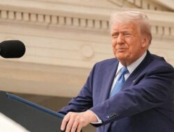 Iran Sebut Trump ‘Tukang Judi’ karena Ikut Serang Teheran