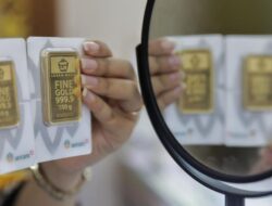 Harga Emas Antam Turun Rp17 Ribu Hari Ini