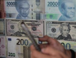 Mata Uang Nasional Mendung ke Rp16.308 per USD AS Sore Ini