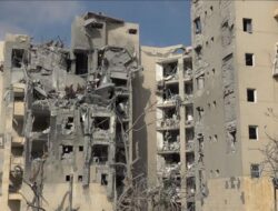 Rudal Iran Hantam Permukiman Warga Israel Selatan, 3 Tewas