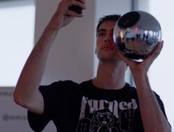 Komdigi Minta World Hapus Data Iris Warga RI, Pengelola Buka Suara