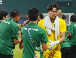 Ofisial Tim nasional Thailand U-23 Nikmati Comro Sampai saat ini Cilok di Jakarta