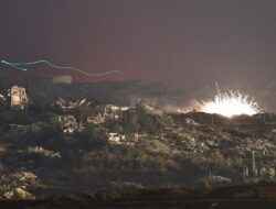 Ambisi Netanyahu Caplok Gaza, Israel Bom Kamp Orang Terlantar-Usir Warga