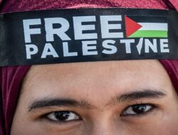 Damon Albarn Sampai sekarang James Blake Berniat Pentas Musik untuk Palestina di Wembley