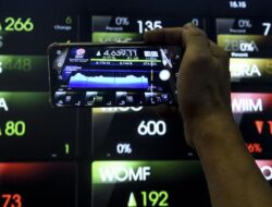 IHSG Diramal Kembali Menguat Awal Pekan Ini