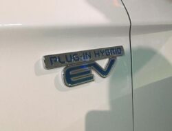 Lembaga Lingkungan Eropa Ragu Klaim Rendah Emisi Kendaraan Pribadi PHEV