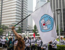 Jalan Patung Kuda-Kedubes AS Ditutup, TJ Dialihkan