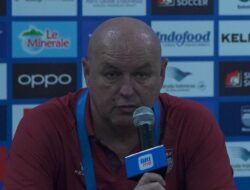 Bojan Hodak Respons Saddil Marah-marah Diganti saat Persib vs Persis