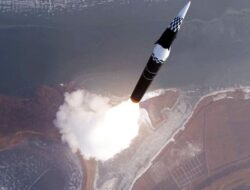 Korut ‘Sambut’ Kedatangan Trump ke Korsel dengan Uji Coba Rudal