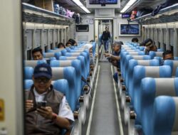 Nestapa Penumpang KA Pandalungan Telat Tiba 10 Jam Imbas Kereta Anjlok
