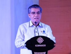 Menaker Buka-Bukaan soal Isi PP Pengupahan yang Baru Diteken Prabowo