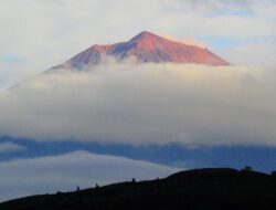 Aktivitas Vulkanik Meningkat, Pendakian Gunung Kerinci Ditutup
