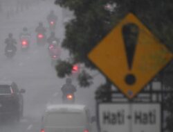 Bibit Siklon 98S Aktif di Selatan Banten, Waspada Cuaca Ekstrem